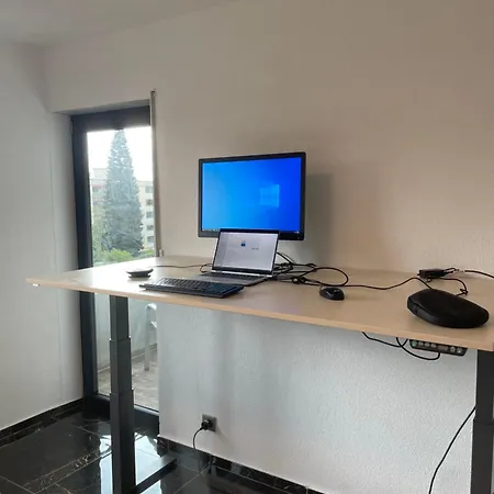 Wilusa 2 - Self Checkin Apartman *